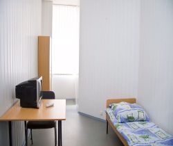 Наркологічний центр - приймальня Наркологічний центр спальні