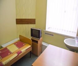 Наркологічний центр спальні